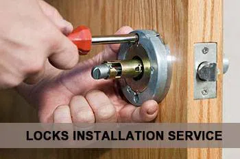 Capitol Locksmith Service Hialeah, FL 305-307-5756 - lock-insta-sid-68-4mod
